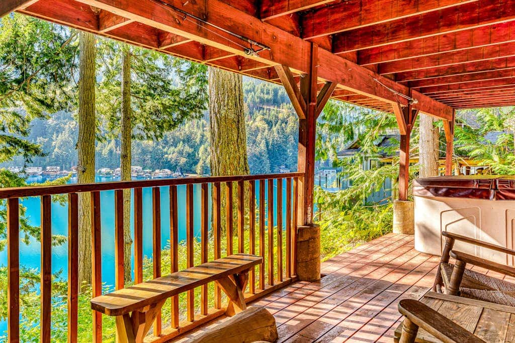Eagle's Nest on Lake Sutherland