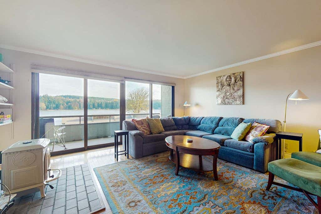 Bayfront Retreat B