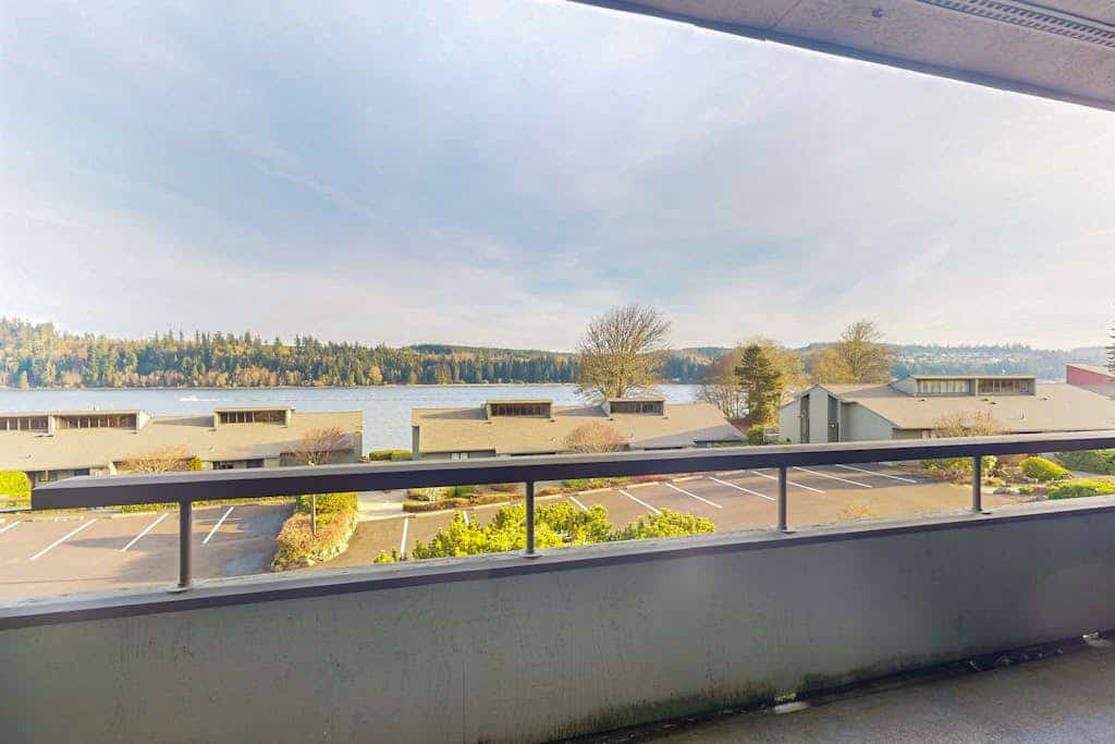 Charming Condo with Views of Port Ludlow & the Puget Sound