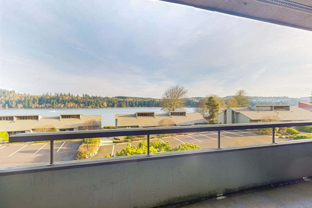 Bayfront Retreat B