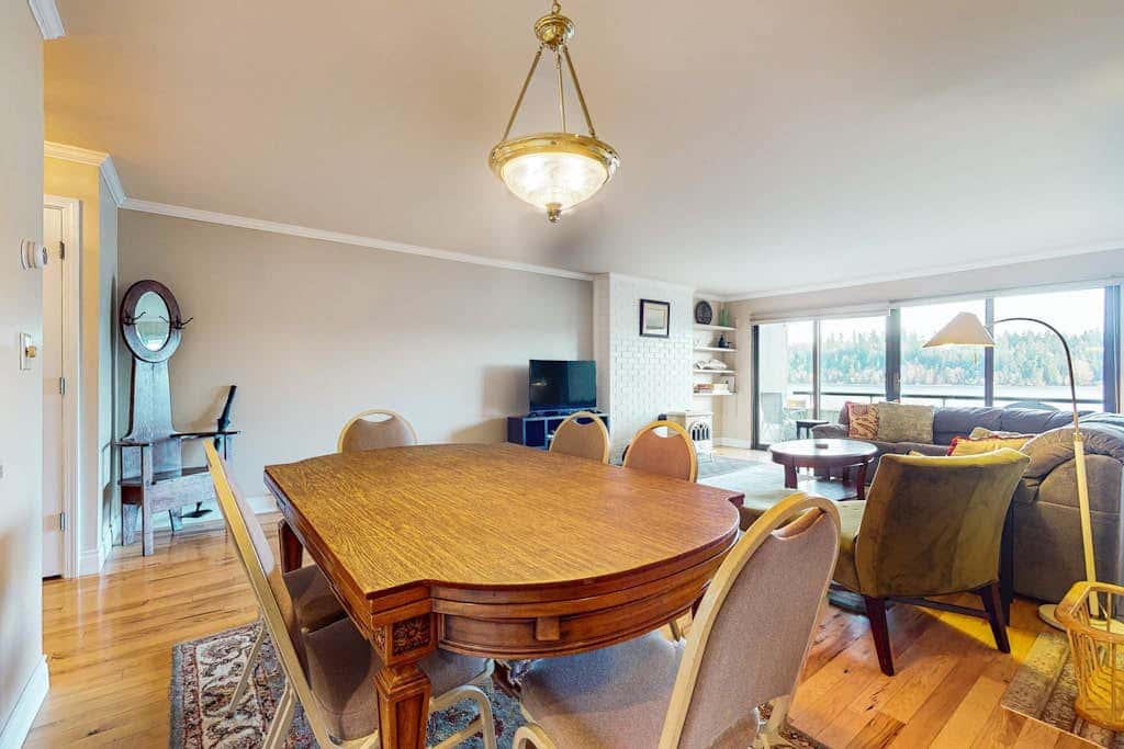 Bayfront Retreat B
