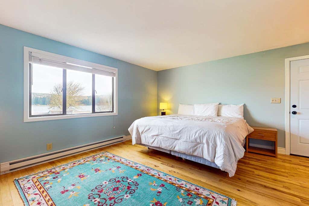 Bayfront Retreat B