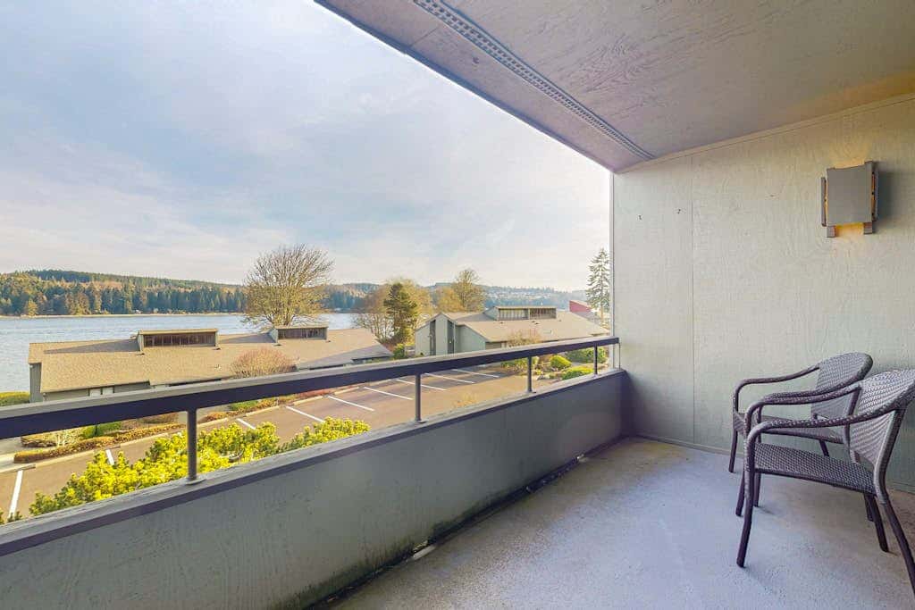 Bayfront Retreat B