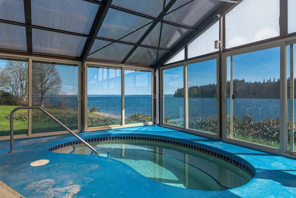Bayfront Retreat B