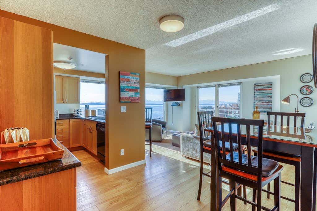 Newmark Tower Soundview Suite
