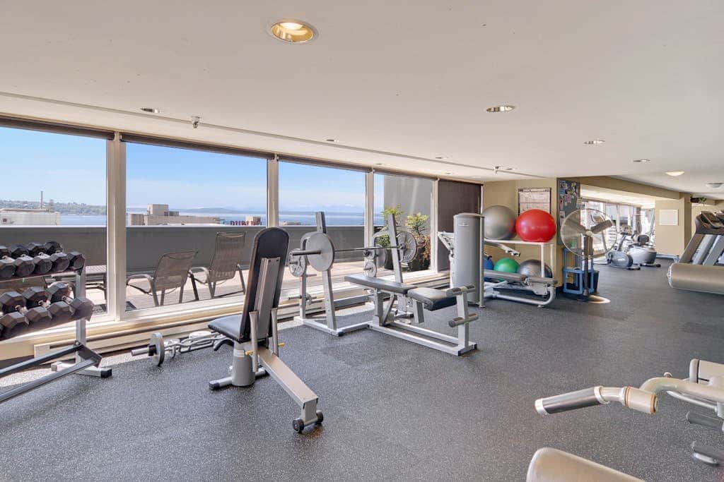 Newmark Tower Soundview Suite