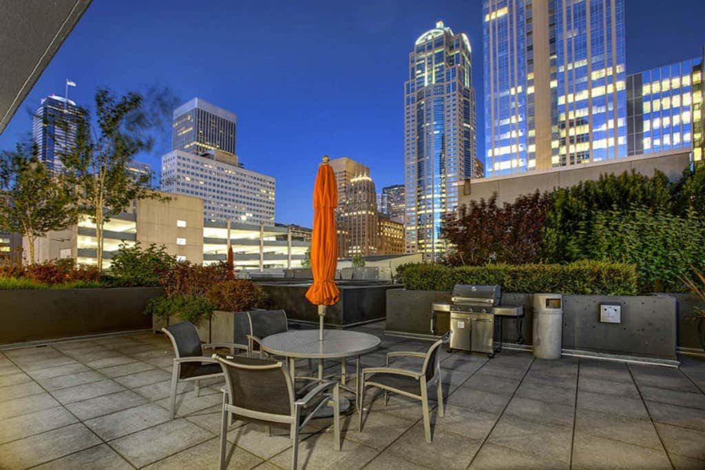 Newmark Tower Soundview Suite