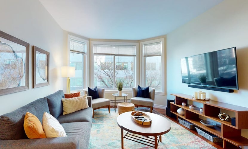Chic Getaway | Pool, Hot Tub, Sauna, Gym | Walk to Eateries, Shops & Parks
