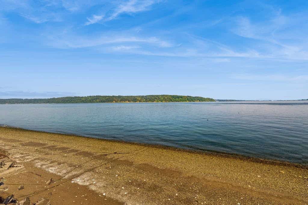 Waterfront Home on Puget Sound w/ Stunning Mount Rainier View, & Deck