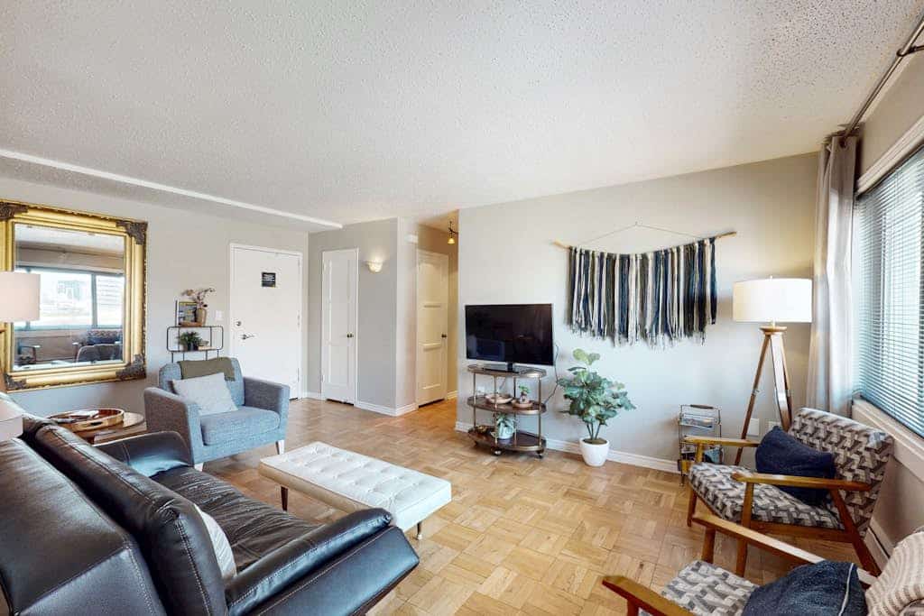 14th-Floor Condo in Downtown Seattle W/ City Views, Shared Rooftop Deck & WiFi