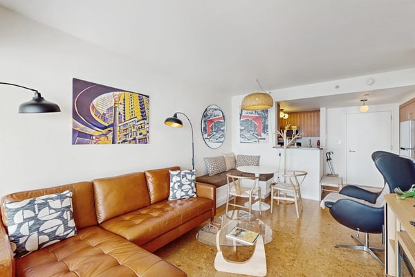 Downtown condo with shared indoor pool & hot tub near Pike Place Market
