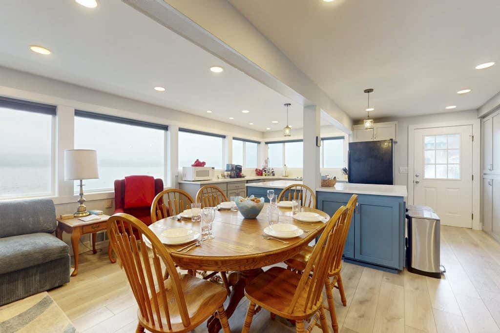 Tyee Shoreline Retreat
