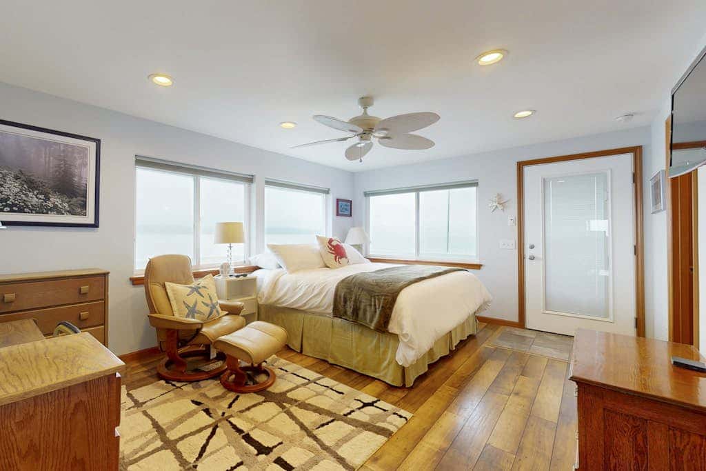 Tyee Shoreline Retreat