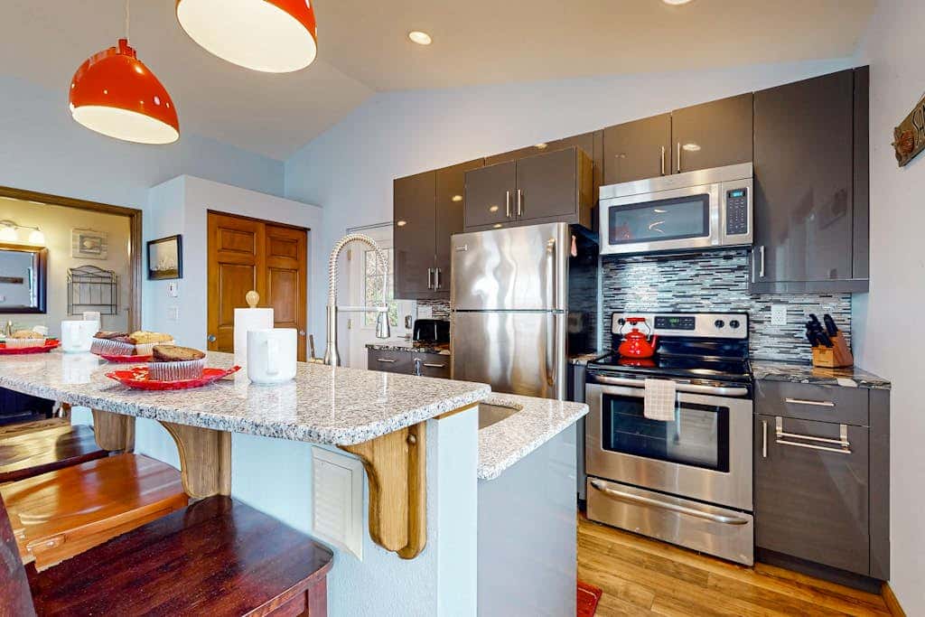 Tyee Shoreline Retreat