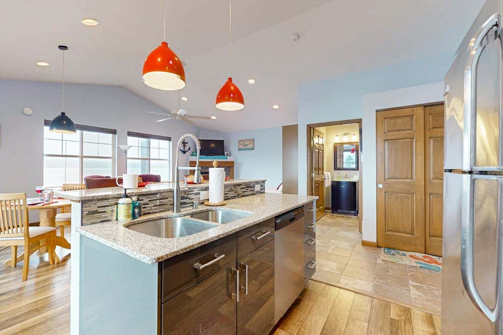 Tyee Shoreline Retreat