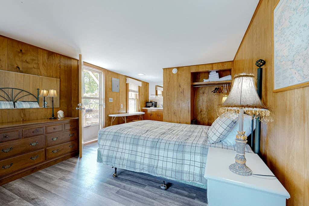 King Birch Lake Home, Unit 10