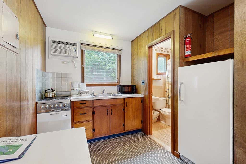 King Birch Lake Home, Unit 7