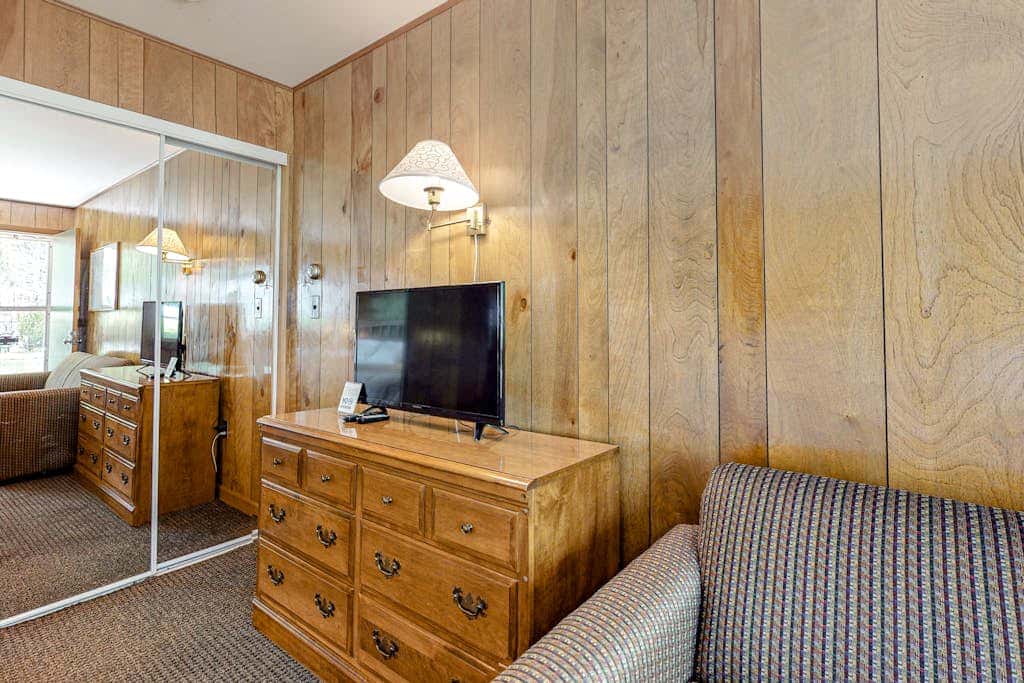 King Birch Lake Home, Unit 3