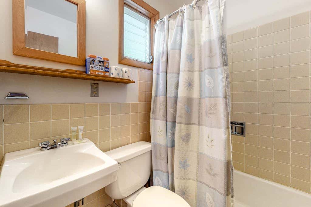 King Birch Lake Home, Unit 3