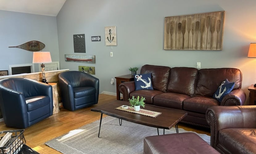Lake-view townhome at Samoset with pools, beach, WiFi, & AC