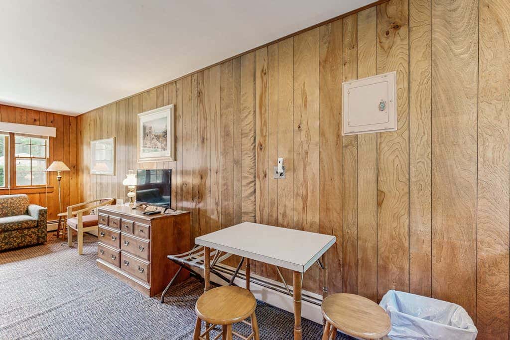 King Birch Lake Home, Unit 6