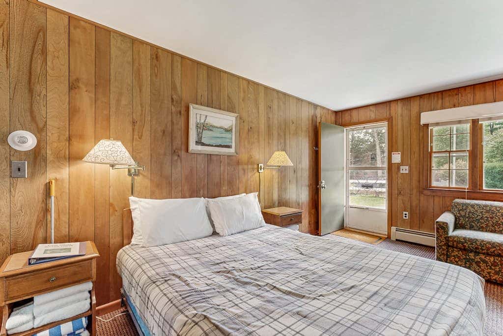 King Birch Lake Home, Unit 6