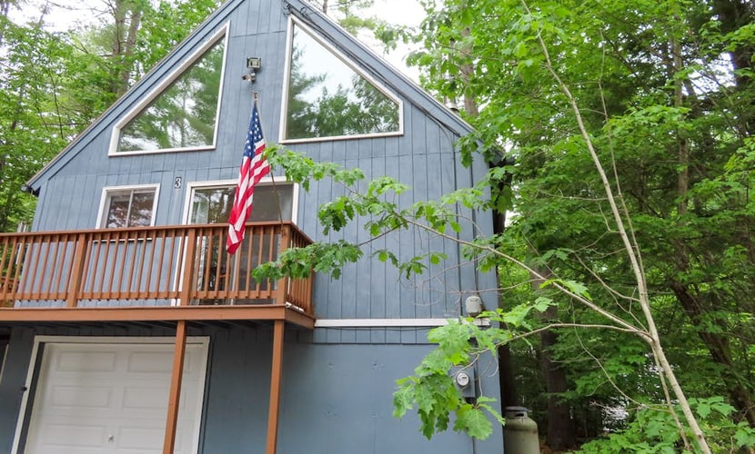 Home near the beach with a washer/dryer, tennis court, playground, basketball