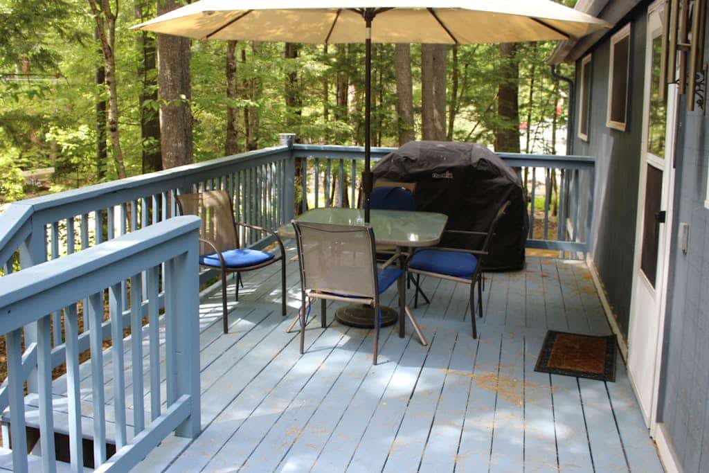 Home near the beach with a washer/dryer, tennis court, playground, basketball