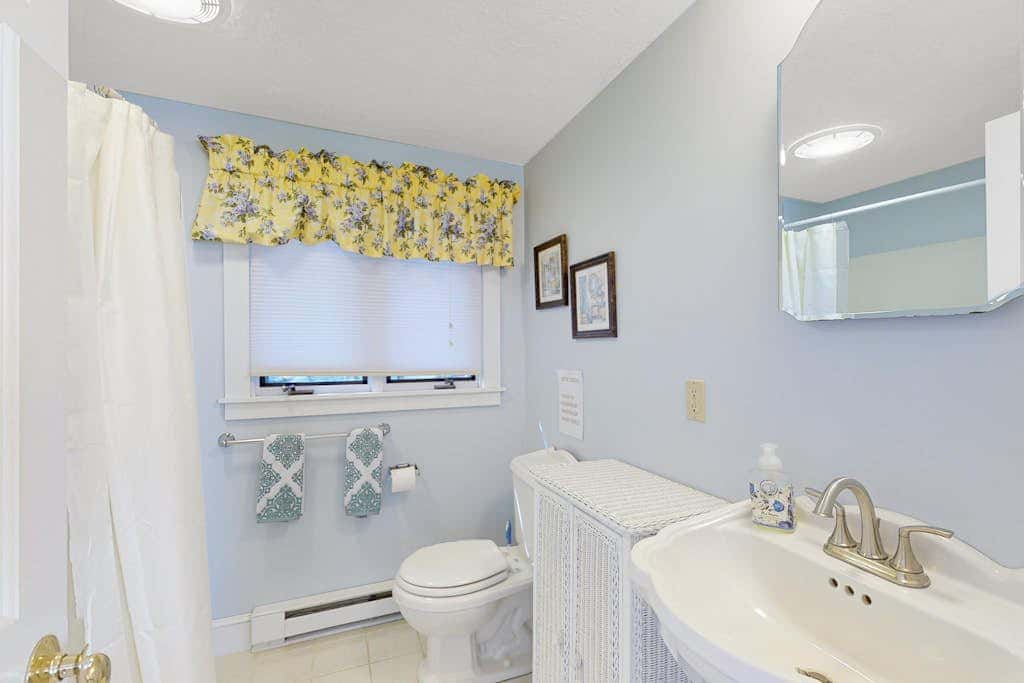 The Cottage-Stoneybrook Haven