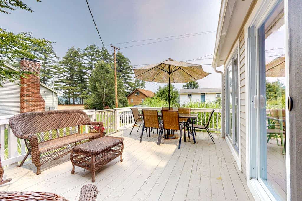 Crystal Lake Cottage | House in Gilmanton