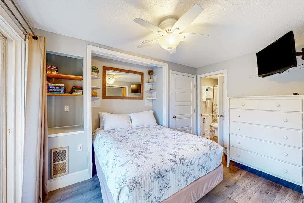 Misty Harbor Resort - Unit 210