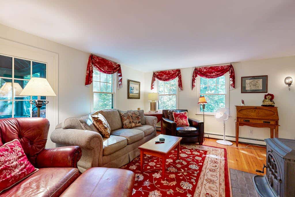 Dog Cove Cottage
