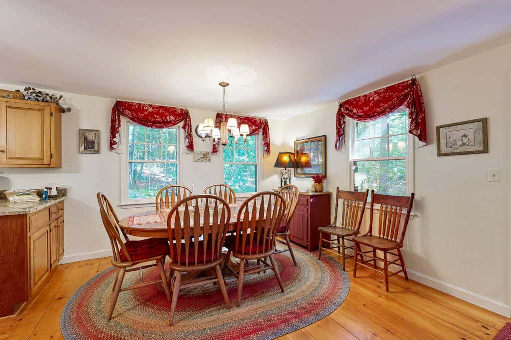 Dog Cove Cottage