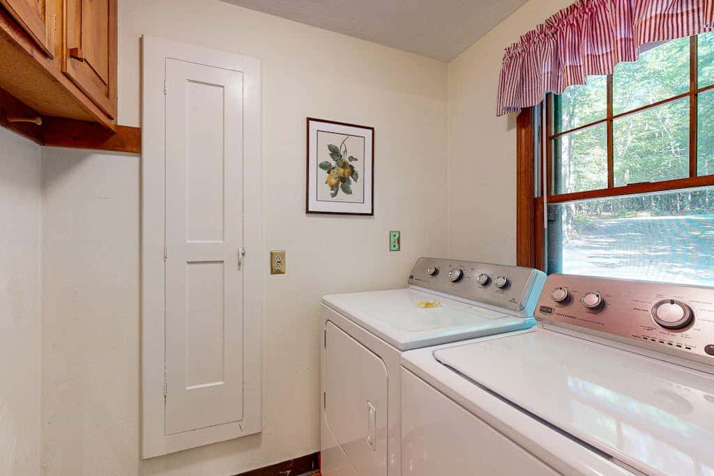 Dog Cove Cottage