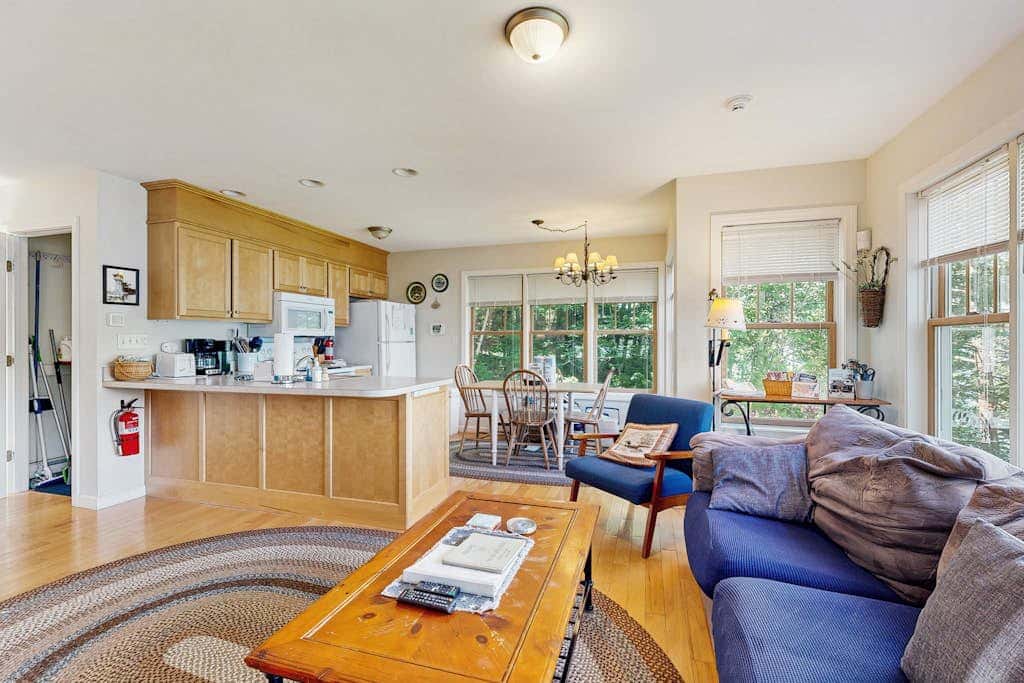 Waterfront Delight at Spindle Point