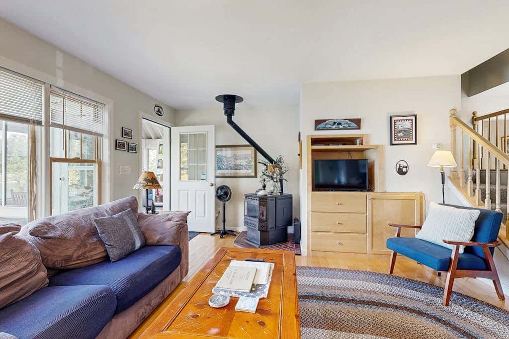 Waterfront Delight at Spindle Point