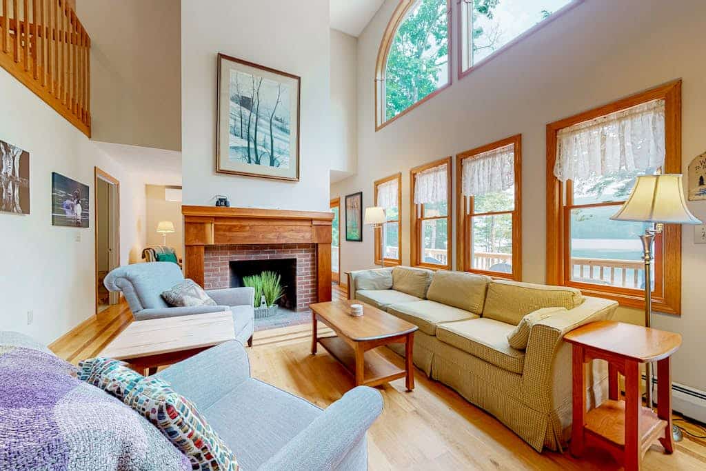 Large dog-friendly home on Manning Lake with deck, lake views, dock, 4 kayaks