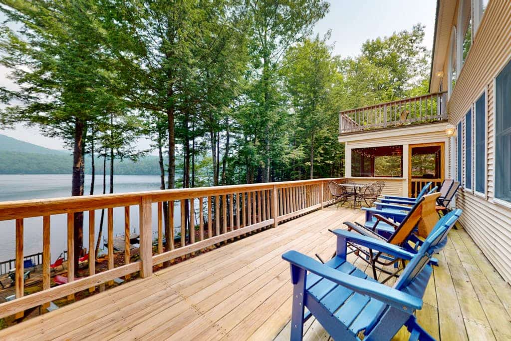 Large dog-friendly home on Manning Lake with deck, lake views, dock, 4 kayaks