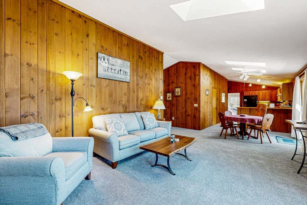 The Blue Door Cabin