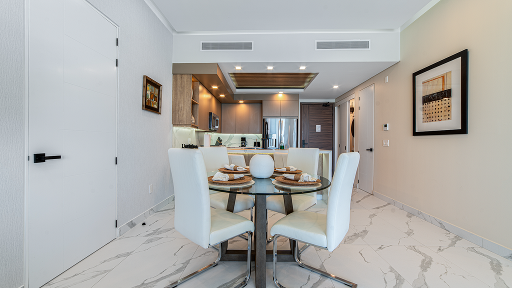 Luxury 2BR Lock-Off with Ocean Views & Private Balcony