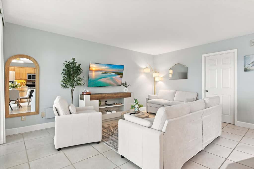 Heaven on the Bay - Waterview Balcony