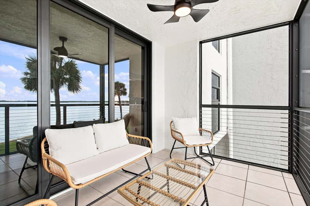 Heaven on the Bay - Waterview Balcony