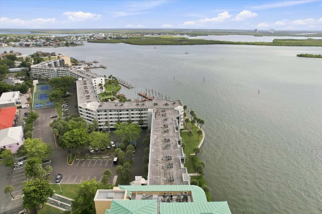 Heaven on the Bay - Waterview Balcony