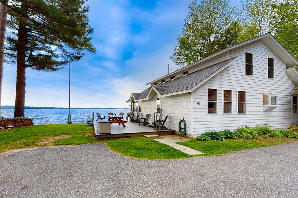 Cobbossee Hideaway