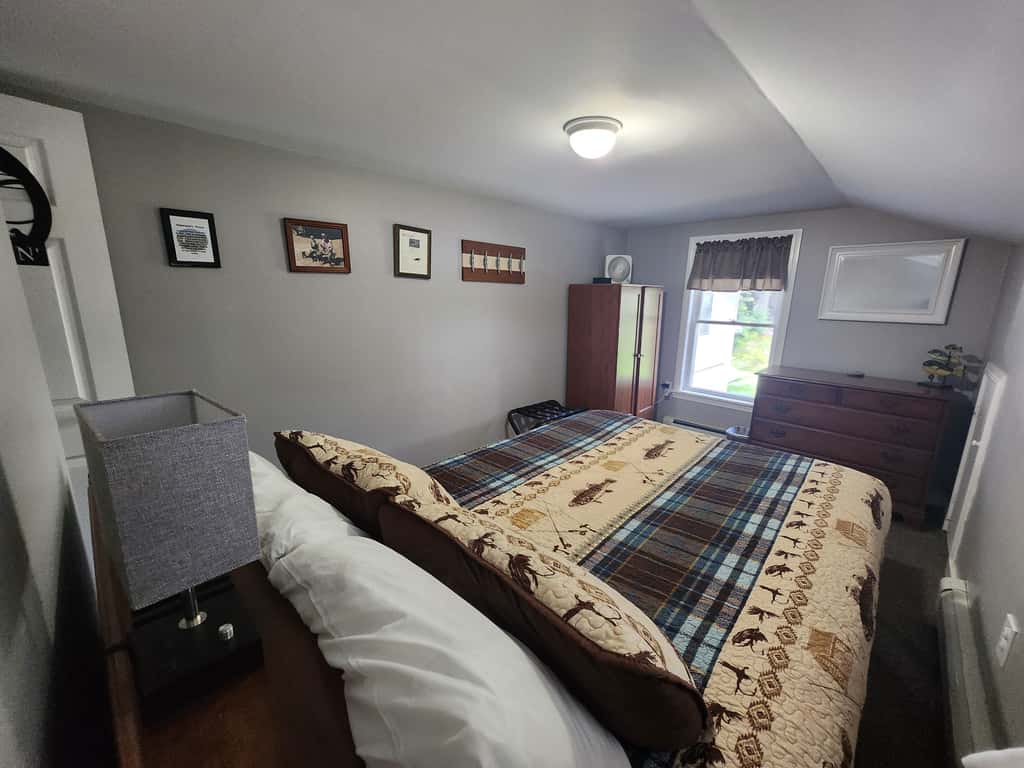 Cobbossee Hideaway