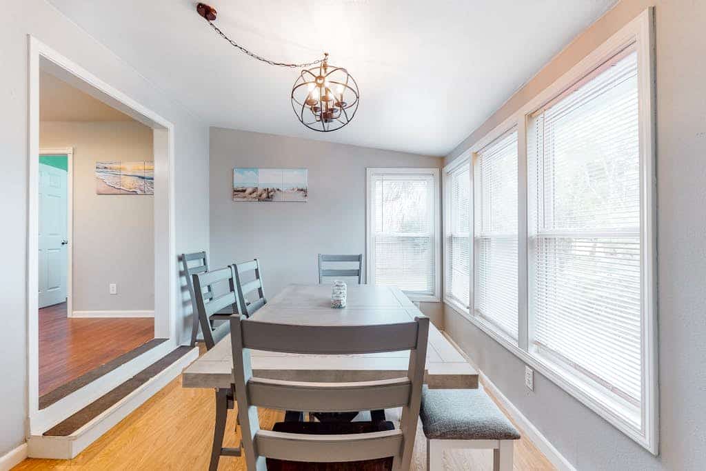 The Seahorse - Sleeps 12, Near Beach & Downtown