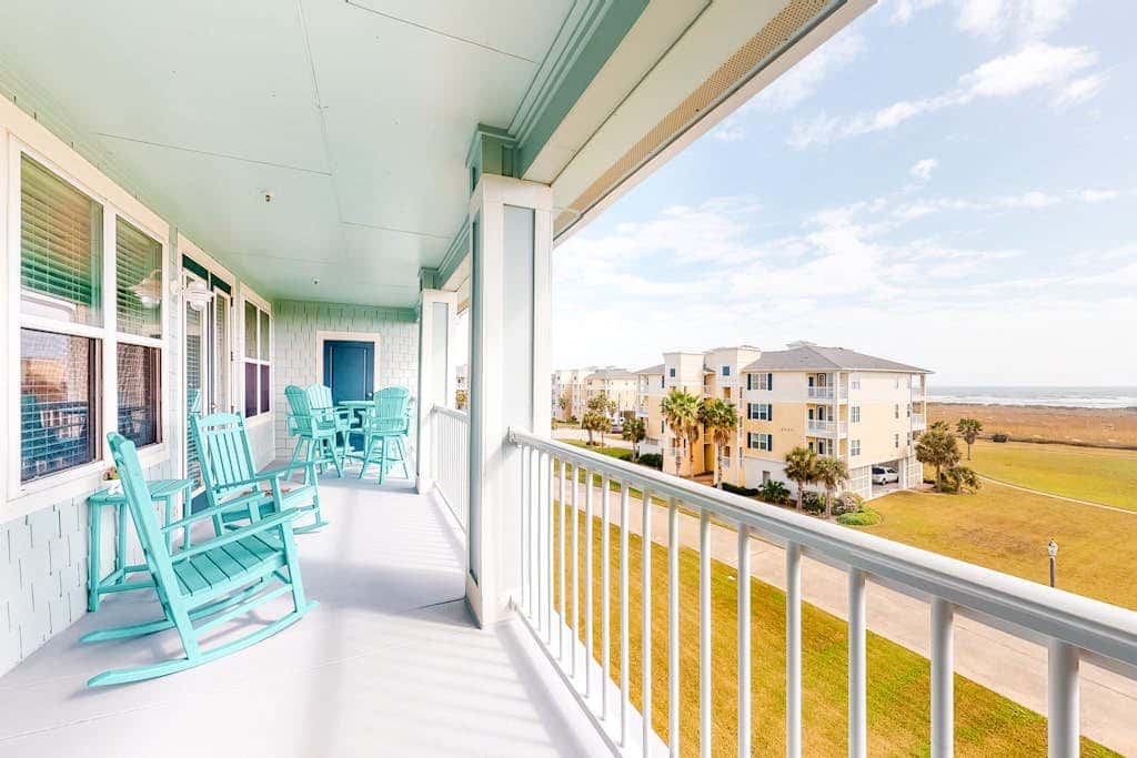 Pointe West Resort - Peaceful at the Pointe