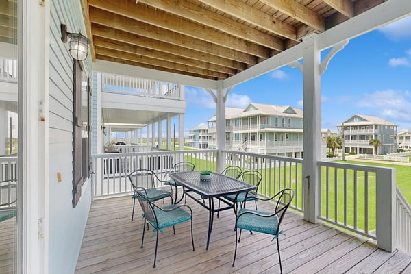 The Conch Casa | House in Galveston