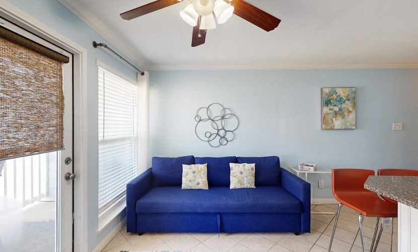 Relaxing Beachfront Condo w/ Pool & Hot Tub