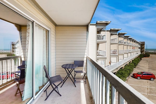 The Victorian | Gulf-View Condo | Pools, Gym & Hot Tubs | Steps to Beach